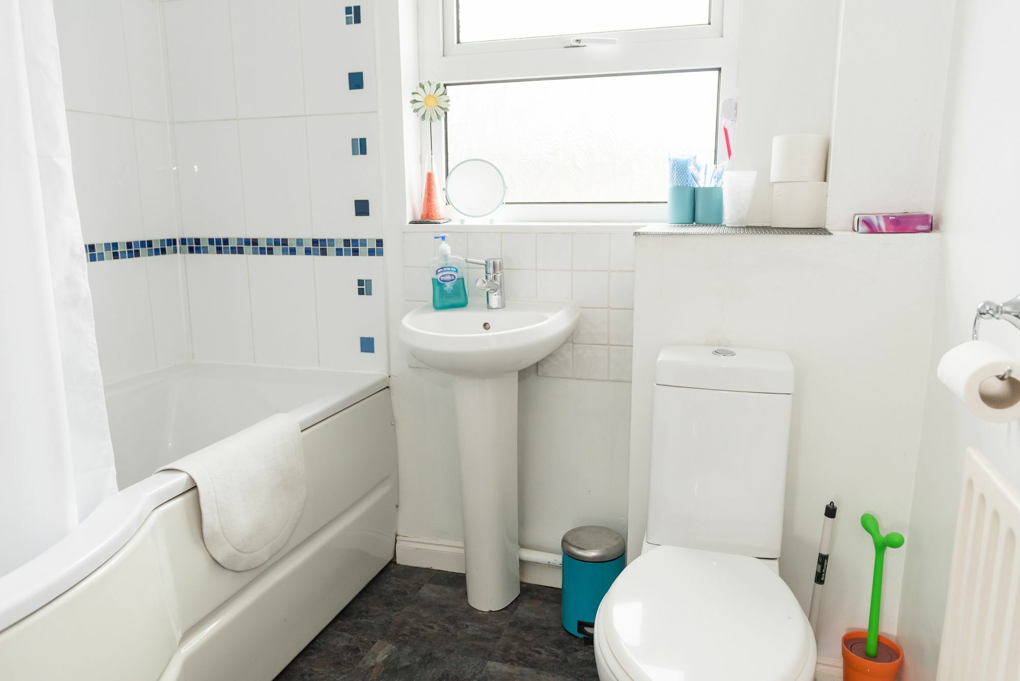 Very Central Location- Free Parking - 2 Bedrooms Μπέλφαστ Εξωτερικό φωτογραφία